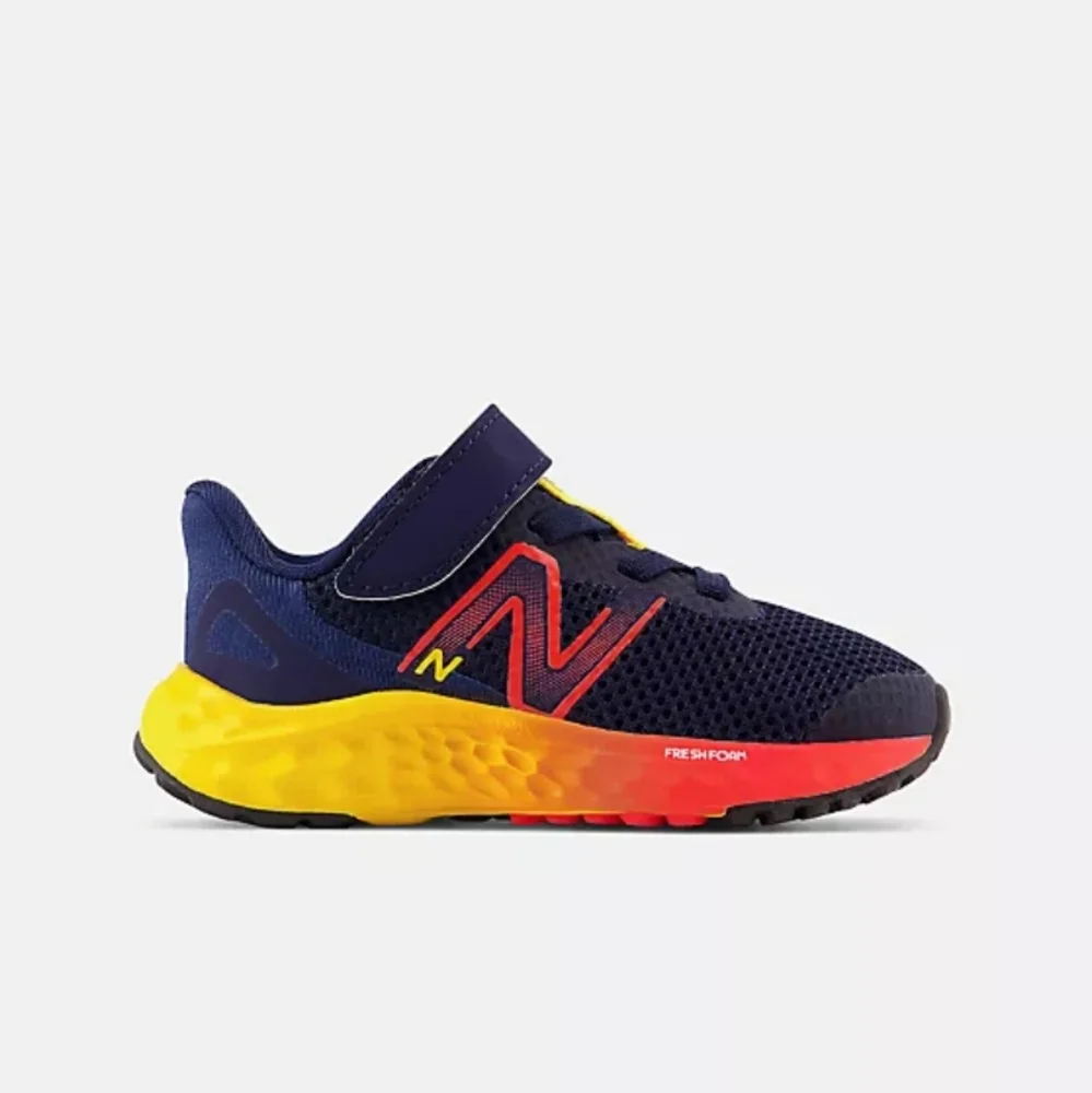 New Balance Fresh Foam Arishi v4 Bungee Lace with Top Strap 6.5